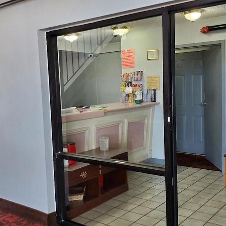 Starway Inn Lansing Dış mekan fotoğraf